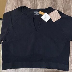 Black Short Sleeve Top